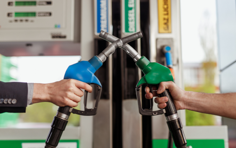 Diesel vs Petrol Cars - Which One Should You Buy? 