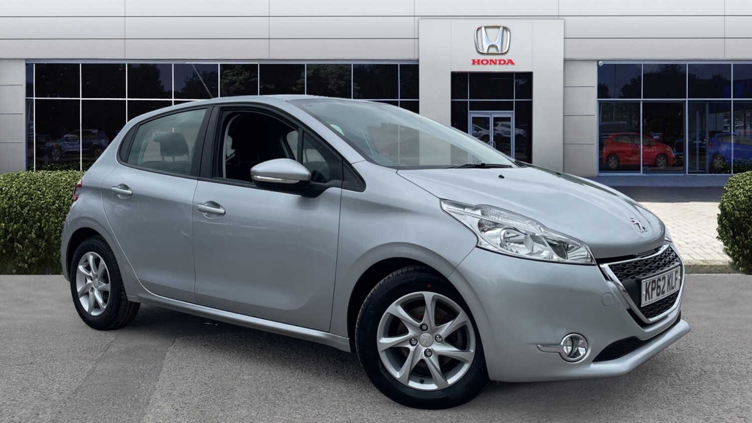 Used Peugeot 208 1.4 VTi Active 5dr Petrol Hatchback for Sale | Vertu ...