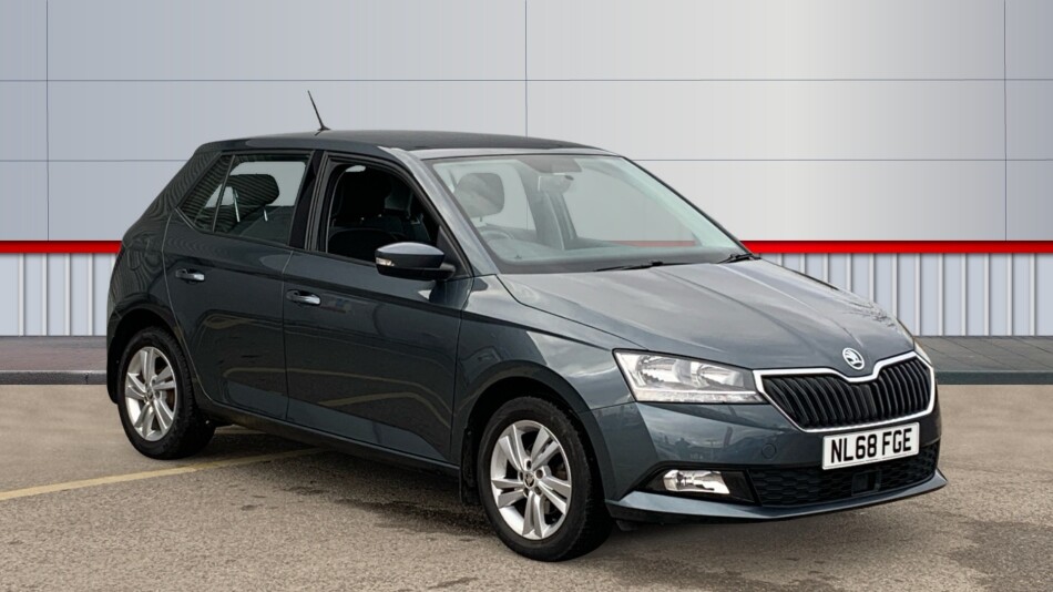 skoda fabia petrol