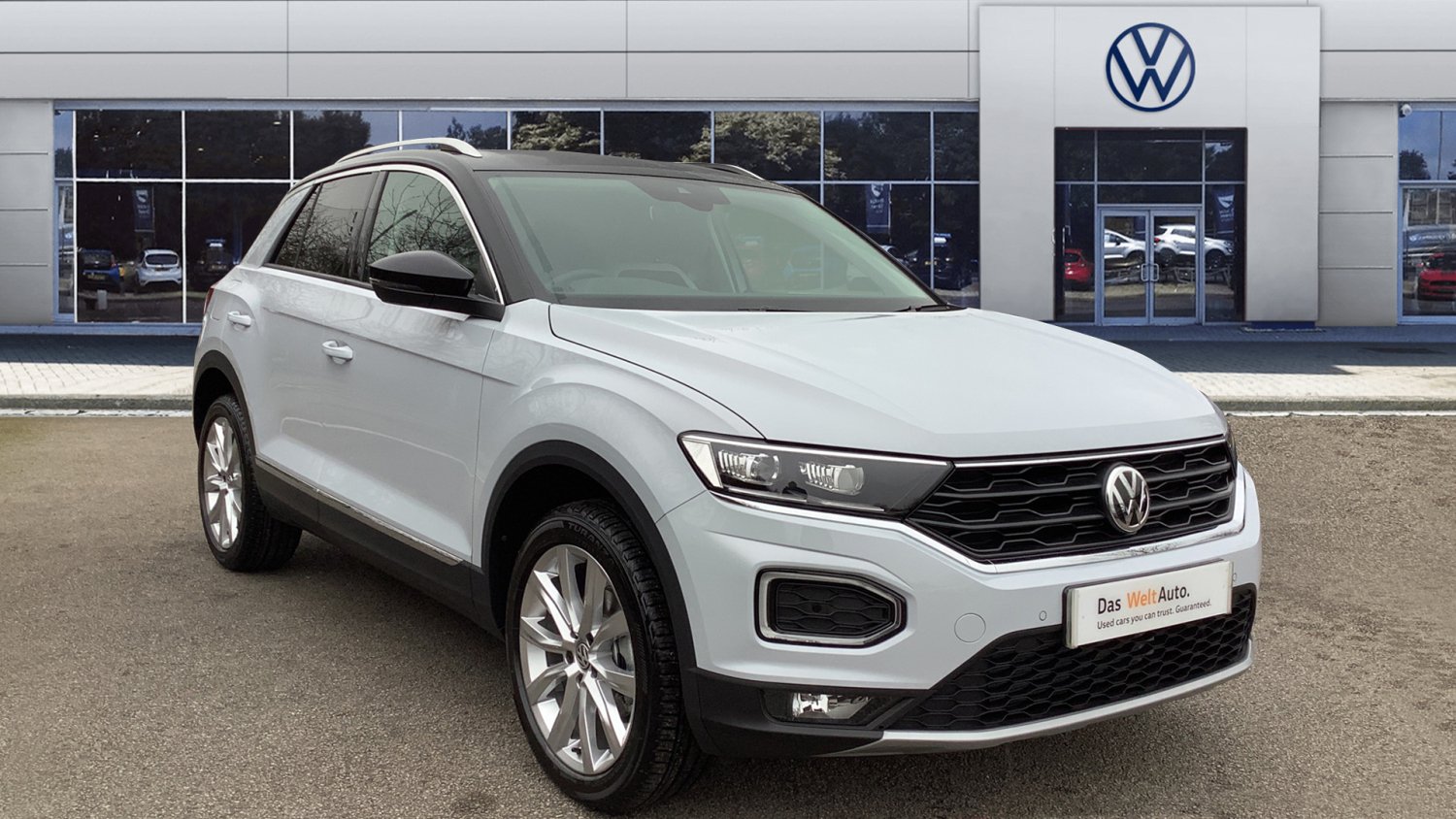 Used Volkswagen T-Roc 1.5 TSI EVO SEL 5dr Petrol Hatchback for Sale ...