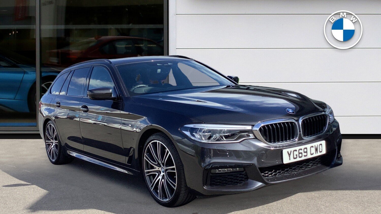 Used Bmw 5 Series 540i Xdrive M Sport 5dr Auto Petrol Estate For Sale 